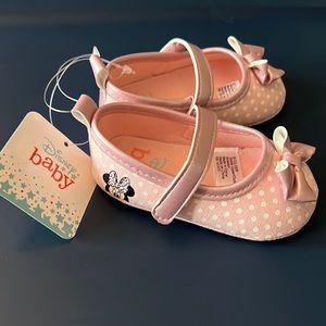 Minnie Mouse Disney Baby Shoes. 3-6M